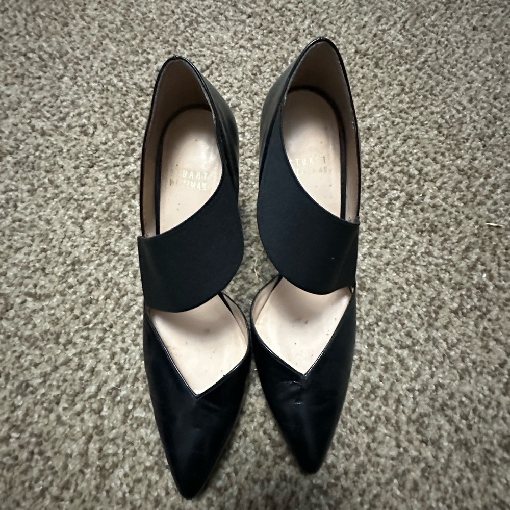 Elegant Black Women's Shoes authentic lightly worn.
